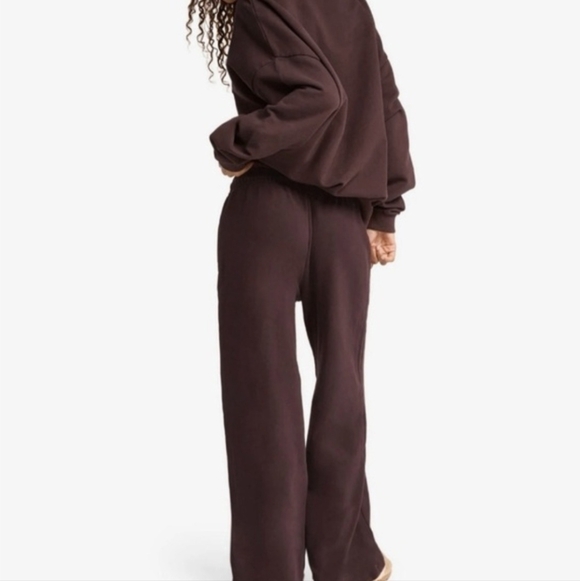 🤎"SKIMS" [Chocolate] Wide Leg Pants-NWOT* - Picture 6 of 6